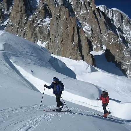 Du Bleu ホテル 2*