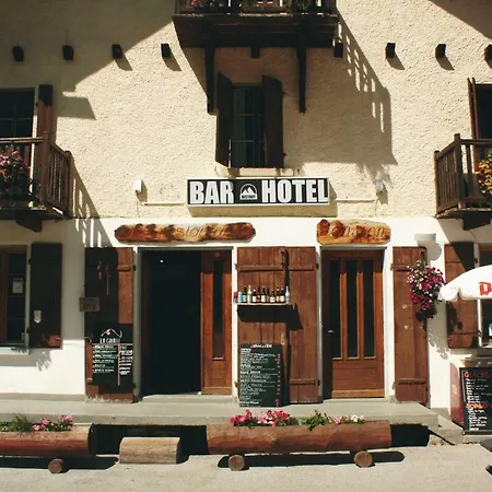 Du Lac Bleu Hotel