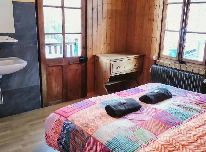 Du Bleu 2* La Gouille