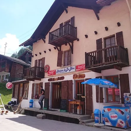 Szálloda Du Bleu La Gouille